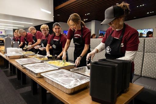 Vikings Table tackles food insecurity in Twin Cities